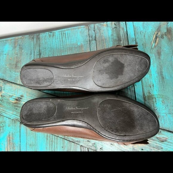 Salvatore Ferragamo Brown Loafers Size 9.5 Neutral Minimalist Business Casual - Picture 6 of 13